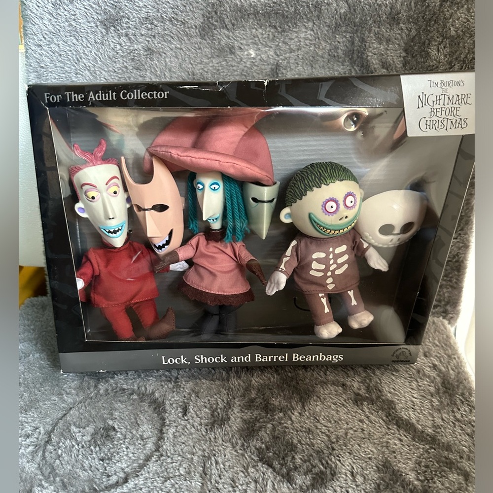 NIGHTMARE BEFORE CHRISTMAS- LOCK SHOCK AND BARREL BEANBAGS -NEW
